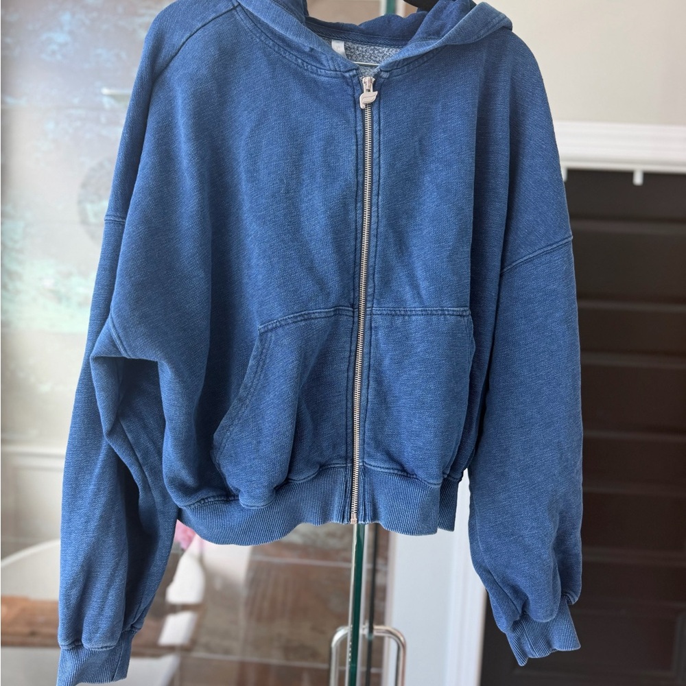 FABLETICS zip up hoodie